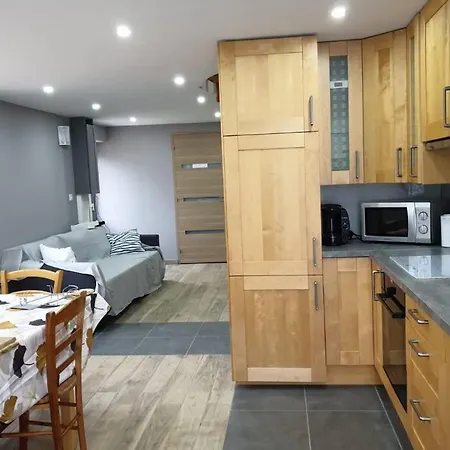 Jolie Maison De Centre-ville: Le Tournesac
