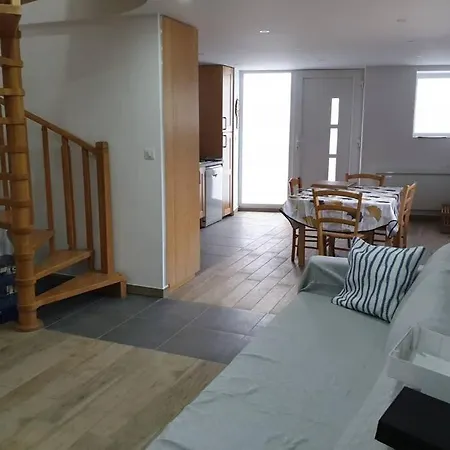 Jolie Maison De Centre-ville: Le Tournesac Villa Hericourt (Haute-Saone)