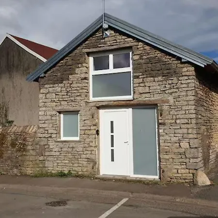 Jolie Maison De Centre-ville: Le Tournesac Hericourt (Haute-Saone)