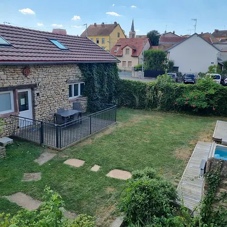 Jolie Maison De Centre-ville: Le Tournesac Villa Hericourt (Haute-Saone)